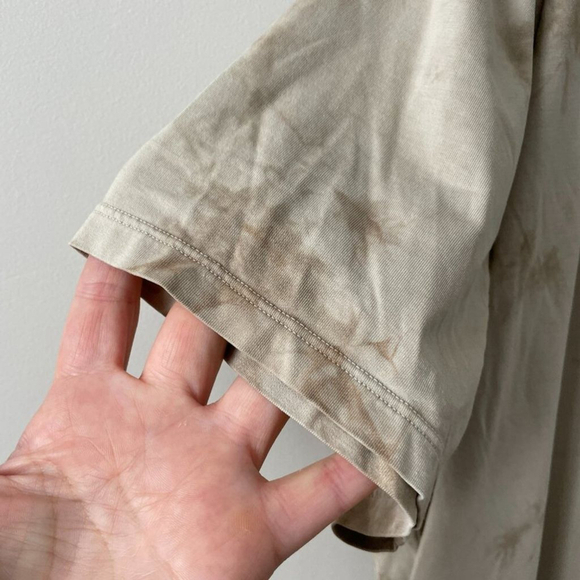 Lululemon 2021 5 Year Basic Tee *Earth Dye Crew Neck Shirt Earth Dye Sand Tan XL - Picture 6 of 7